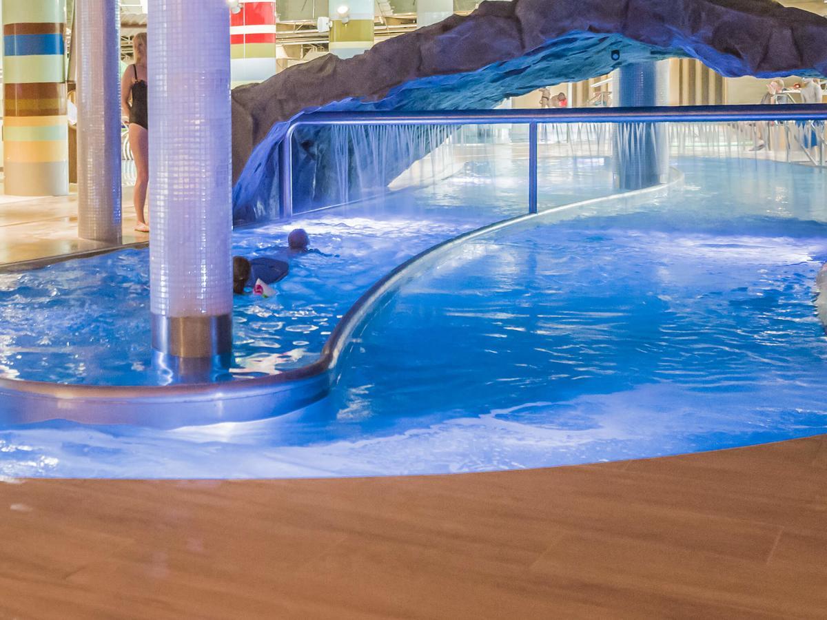 Vacationclub - Stella Baltic Apartment 7 シフィノウイシチェ エクステリア 写真